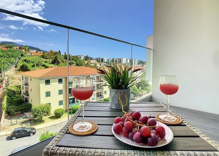 Uptown By Lovelystay Funchal (Madeira)