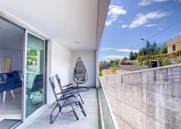 Uptown By Lovelystay *